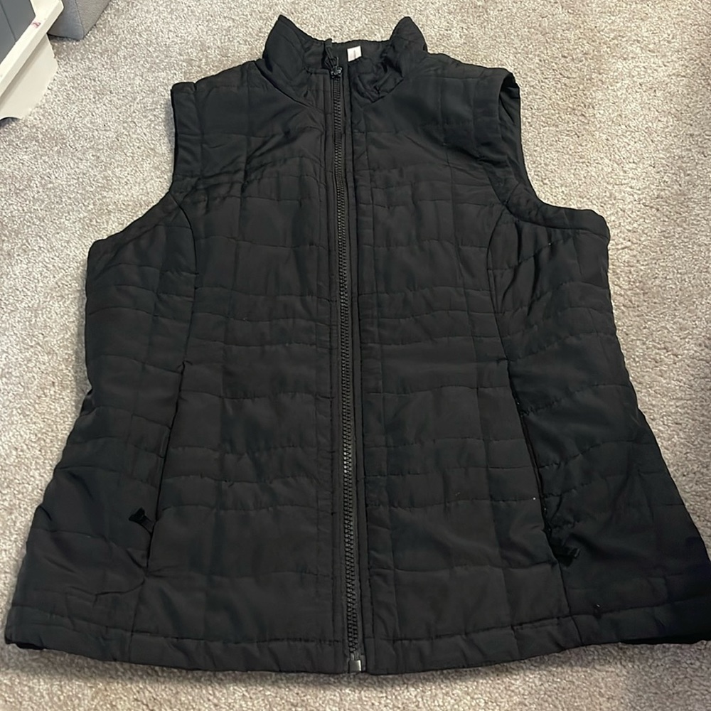 Black lightweight vest good condition exertek.